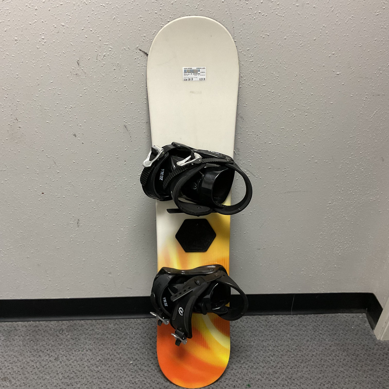 Used Snowjam JR SNOWBOARD Boys Board/Binding White And Orange 108 cm