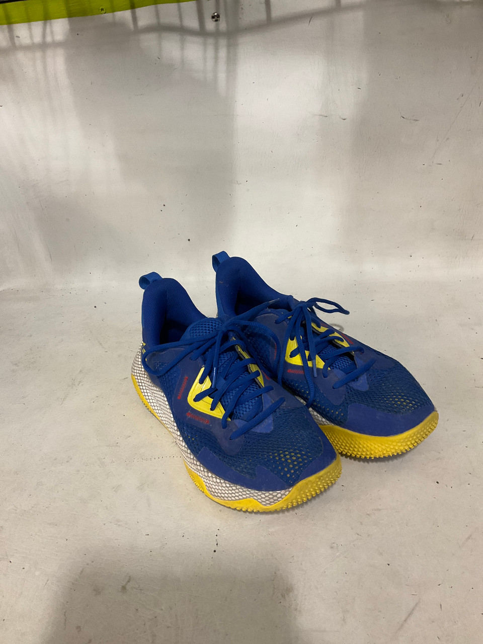 steph curry basket ball shoes