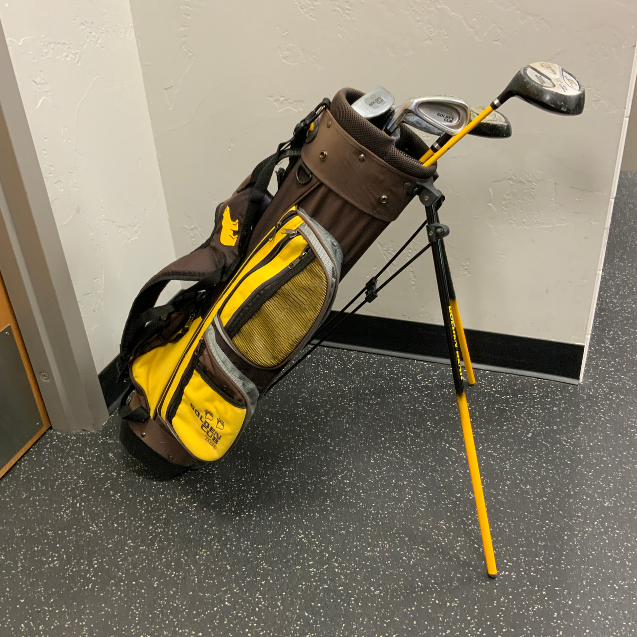 Used Golden Bear GOLDEN CUB 220 Jr Package Set LH Yellow 6 Piece