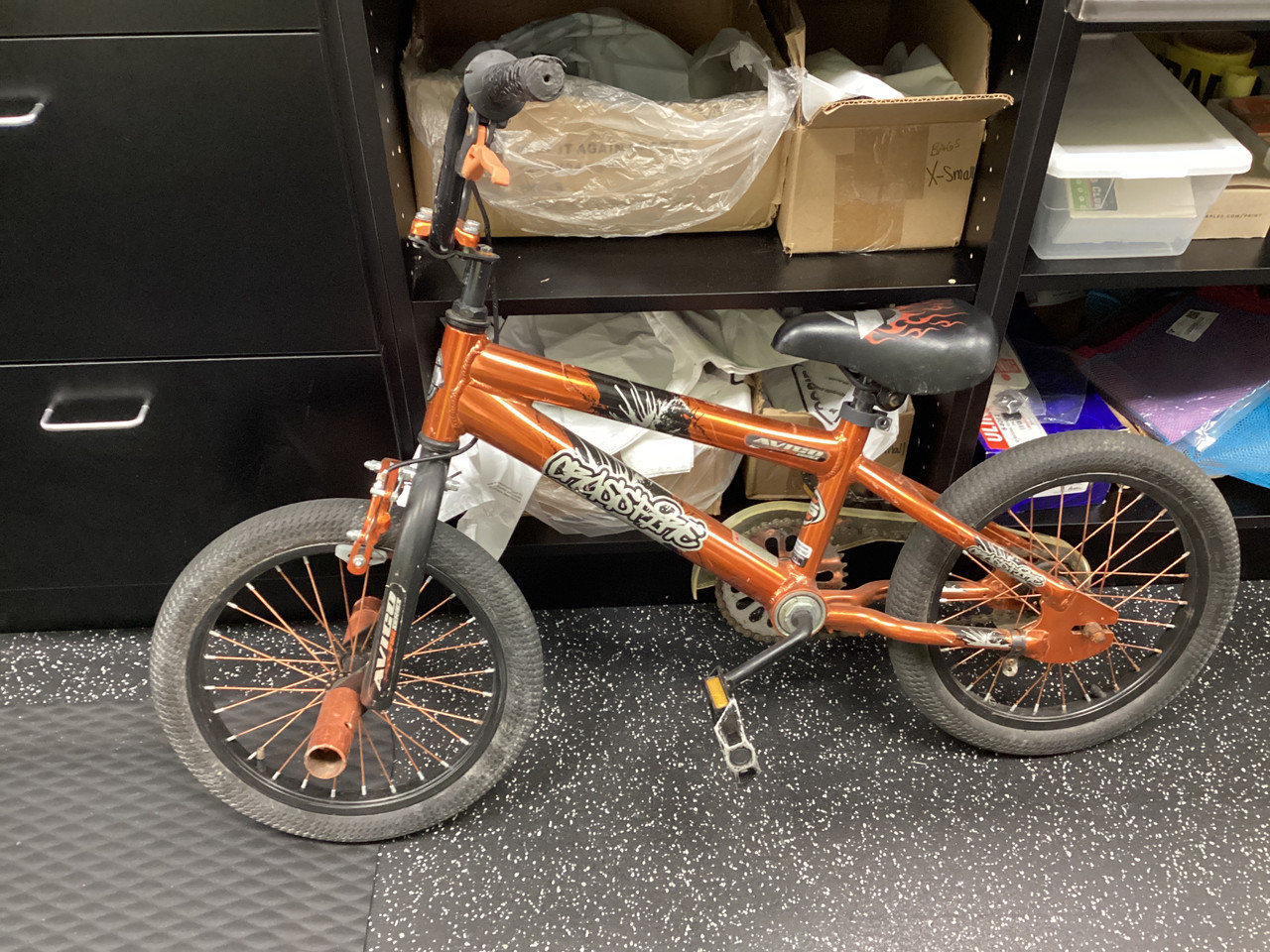 Used Avigo CROSSFIRE BMX Bike Boys Orange 16