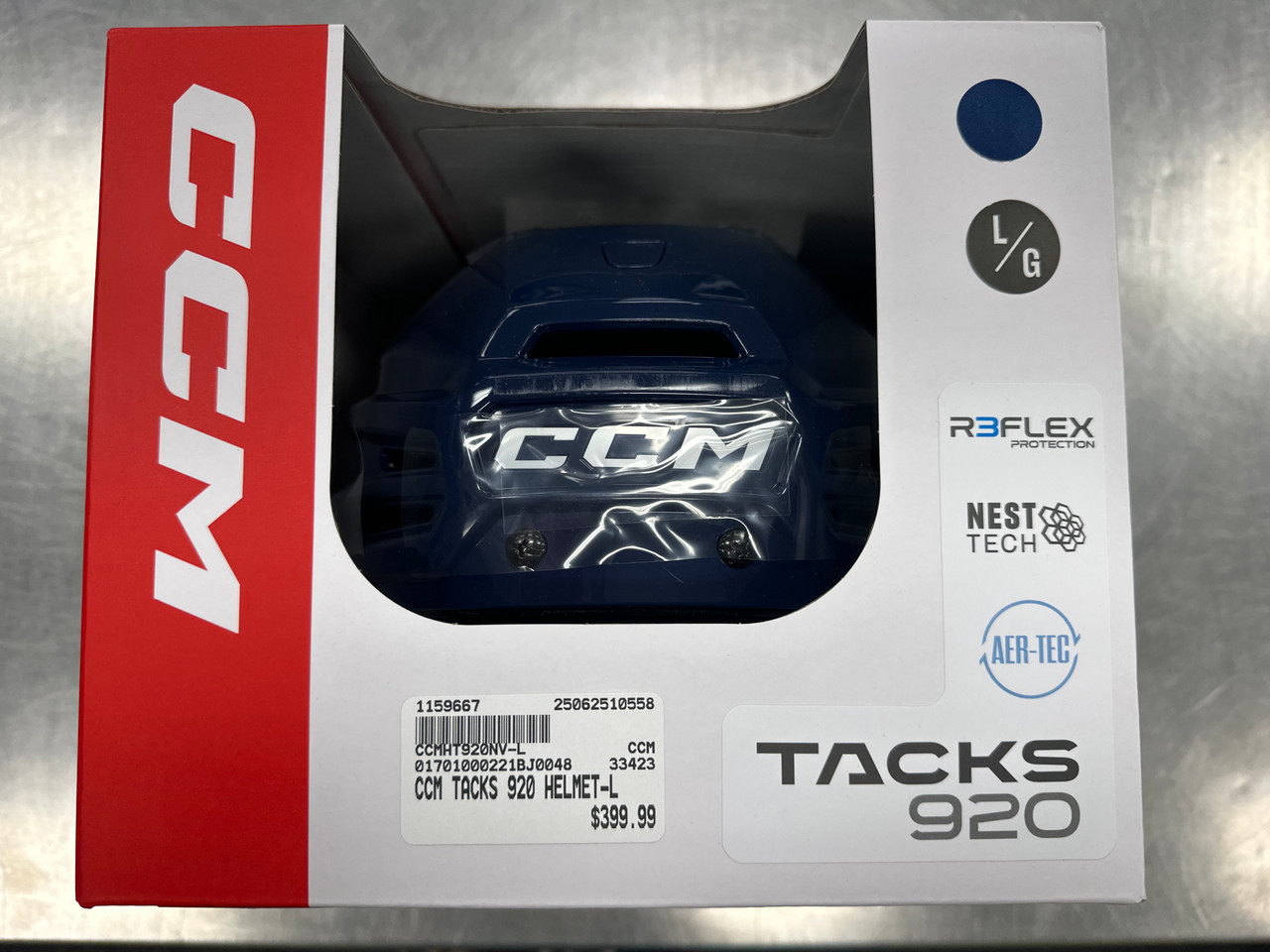 CCM Tacks 920 Helmet - Thumbnail 4