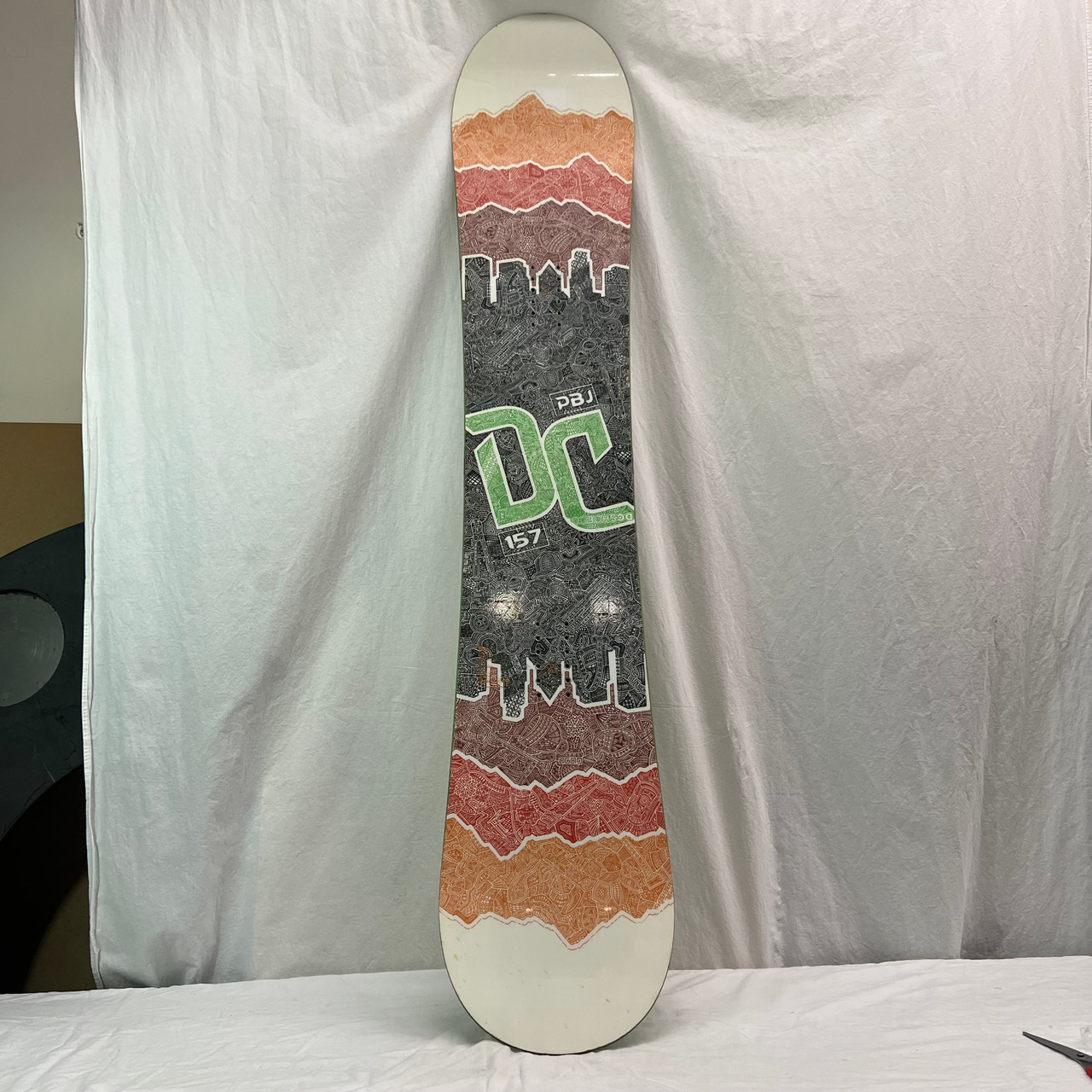 Used DC Shoes PBJ Mens Snowboard Only Neon Green 157 cm