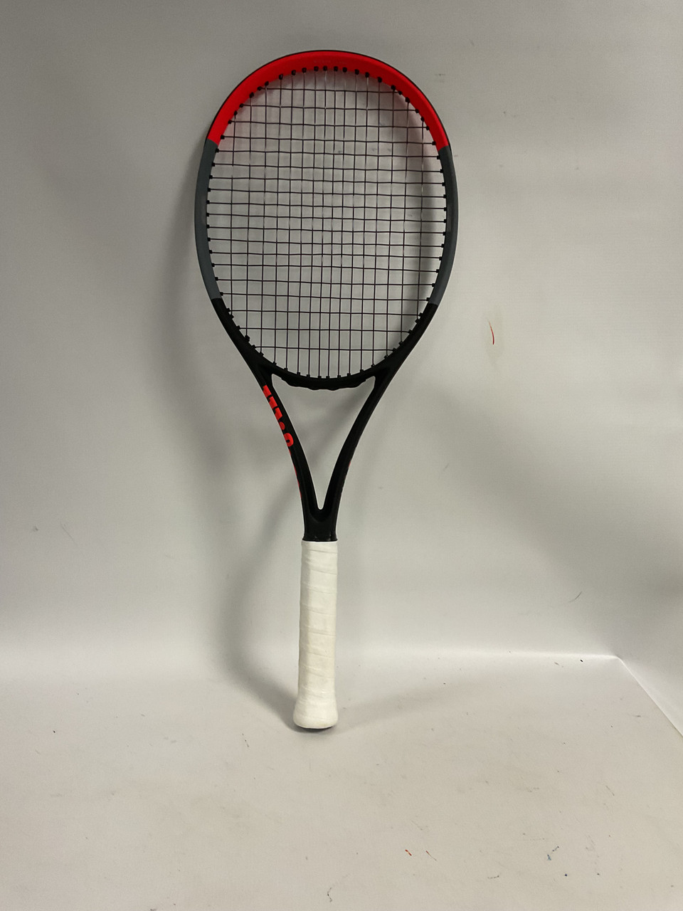Used Wilson CLASH 98 V1.0 Adult Tennis Racquet Black 4 3/8
