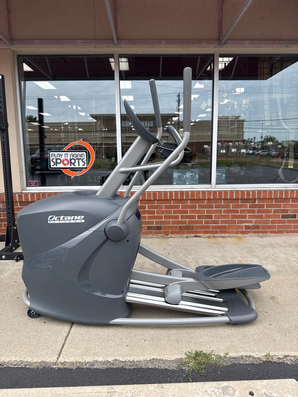Fitness Superstore Octane Fitness Elliptical Q35c Octane Q35e