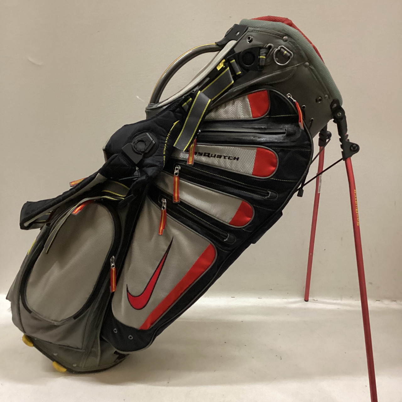 Used Nike SASQUATCH Mens Stand Bag Grey 11725-S000491324