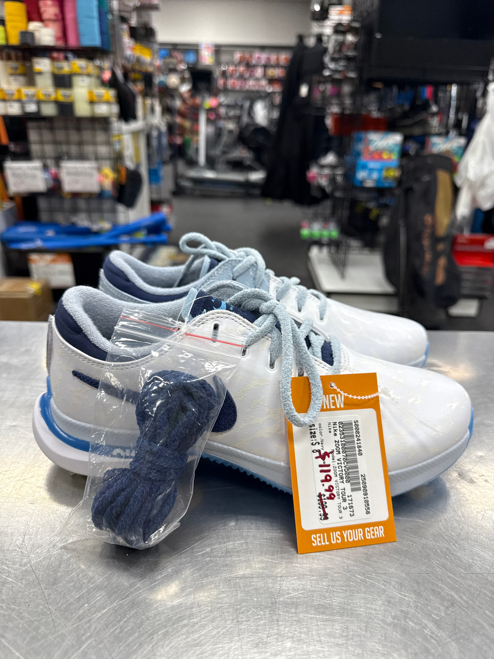 nike zoom victory 3 mens stores