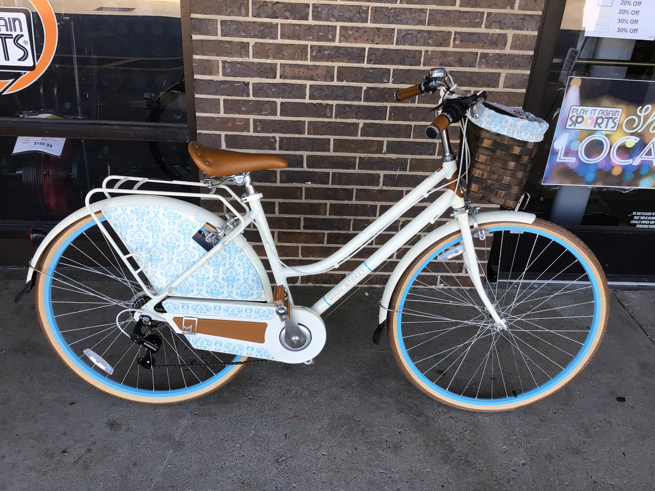 Used Huffy MAIN STREET LEXINGTON WOMENS 28 CRUISER Cruiser Bike Womens Tan  17-18" - MD Frame
