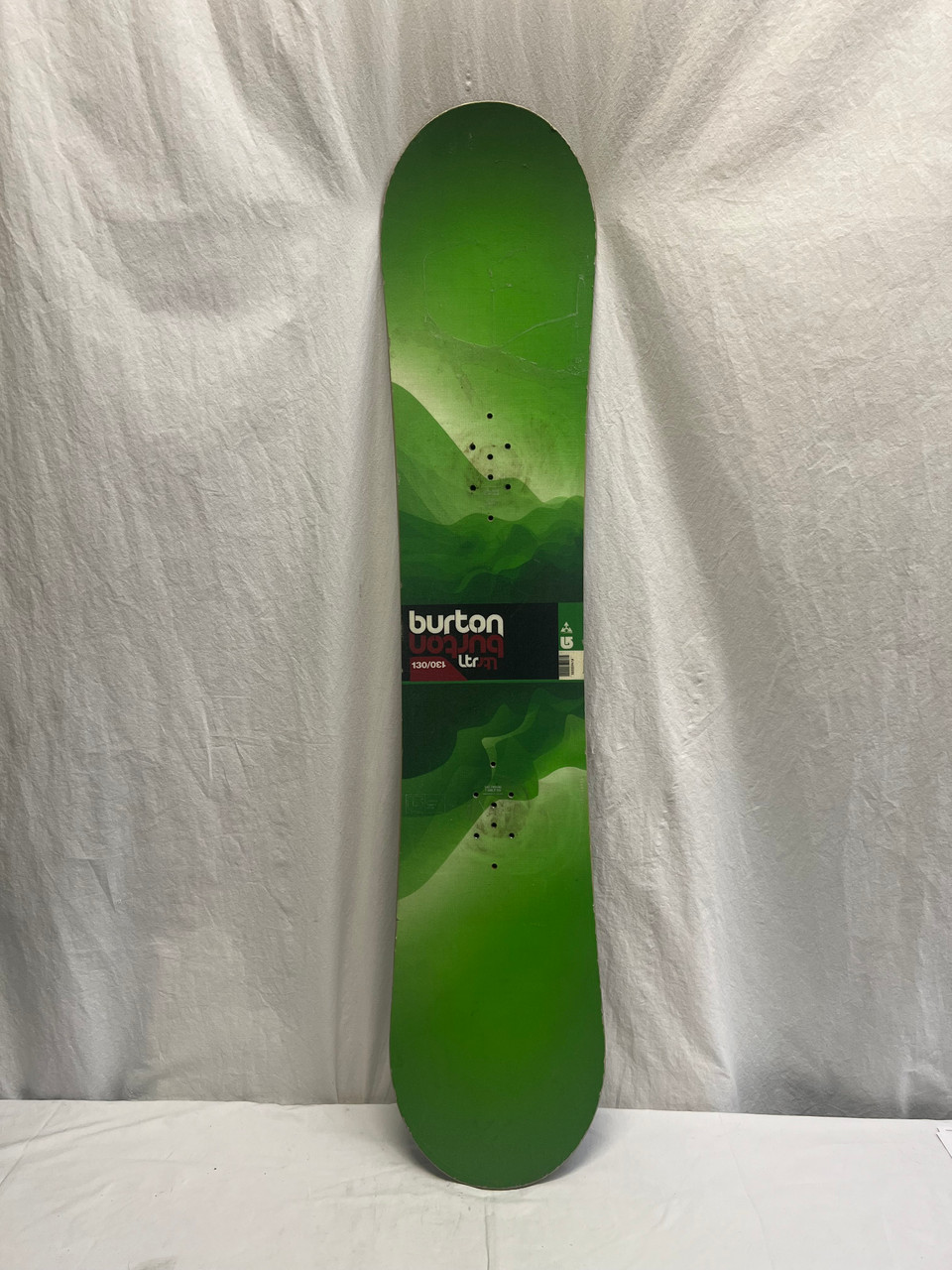 Used Burton LTR 130 BOYS SNOWBOARD Boys Snowboard Only Green 130 cm