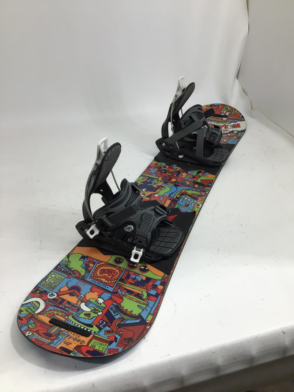 Used Burton 2015 CHOPPER 125CM JR BOYS SNOWBOARD Boys Board
