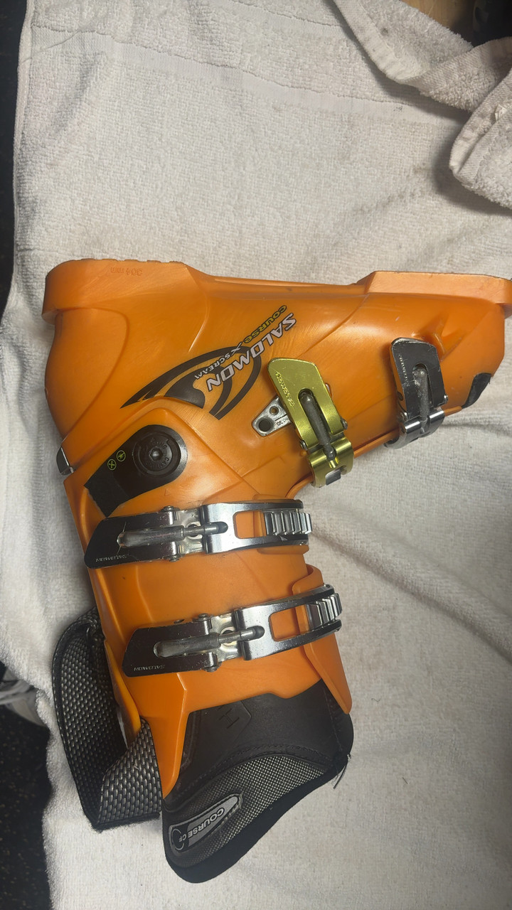 salomon course x-scream ski boots S/Pro Supra Dual BOA 120 2026 THE SKI MONSTER Technologies These boots are equipped with advanced technologies that enhance comfort and performance Salomon Ski Boots size 31.5