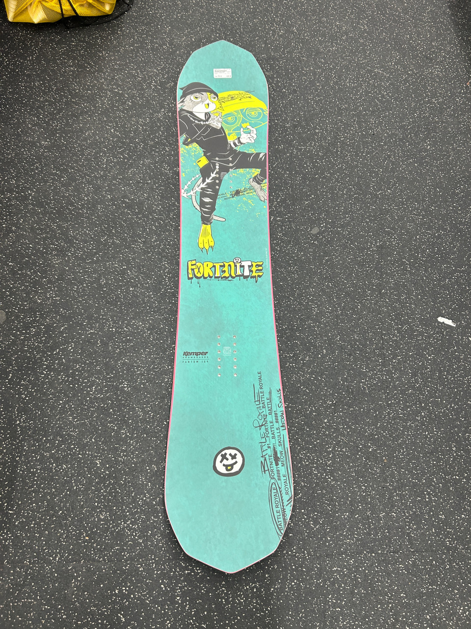 Used Kemper FORTNITE Mens Snowboard Only Green 154 cm