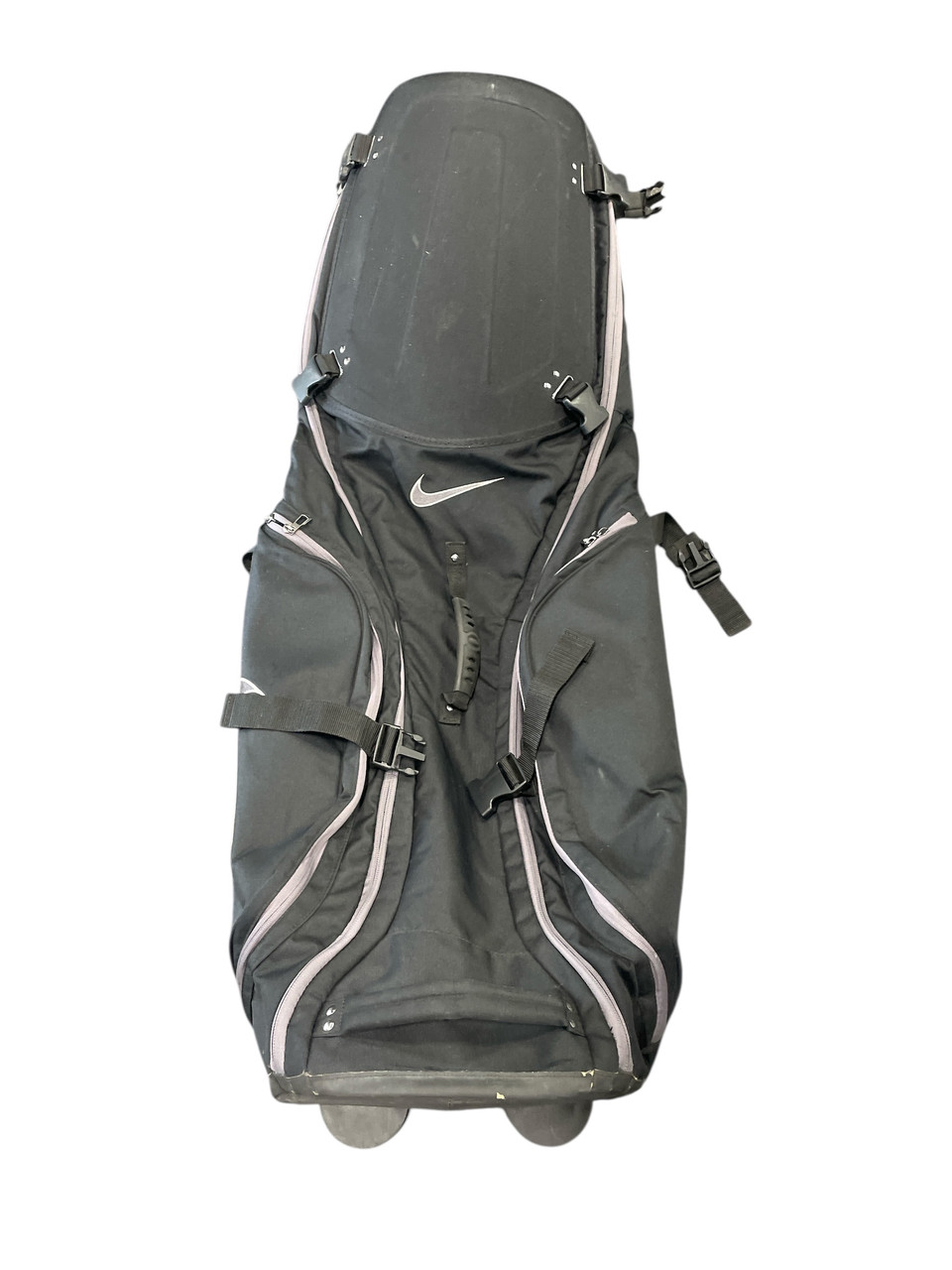 nike wheeled bag