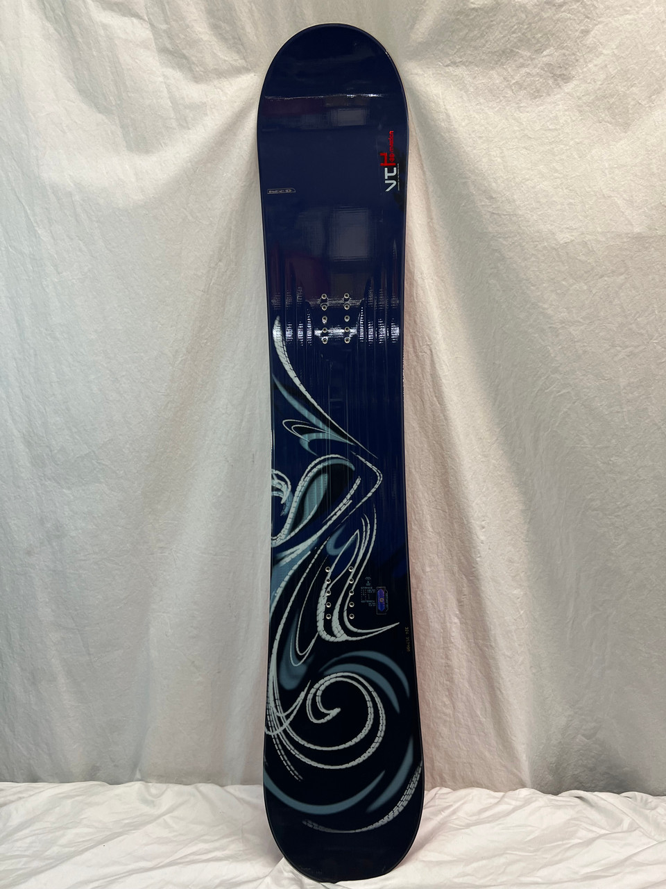 New Salomon MAIDEN Womens Snowboard Only Red 147 cm