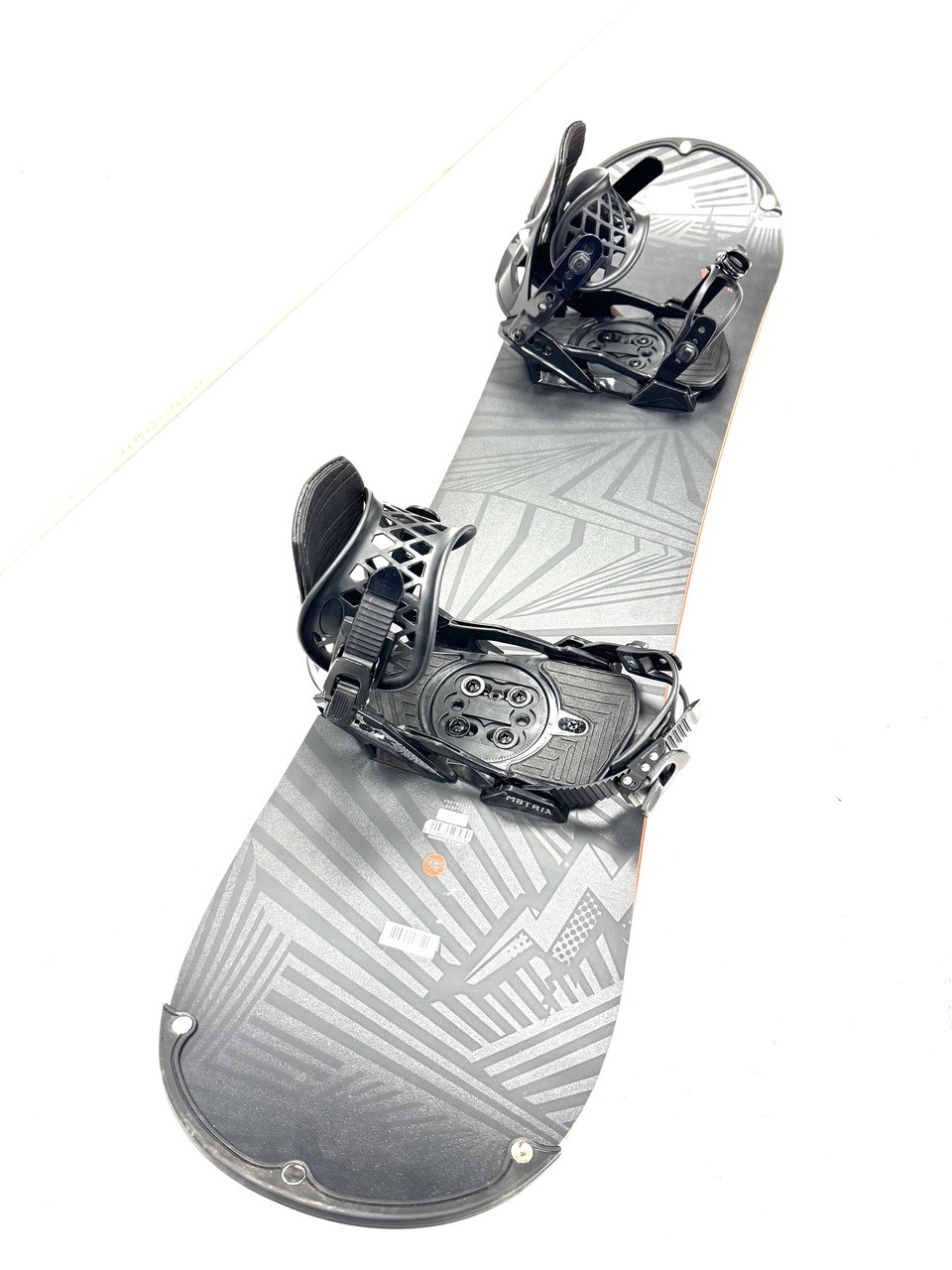 Used Rossignol MINI 123 W NEW SM MATRIX BINDINGS Boys Board