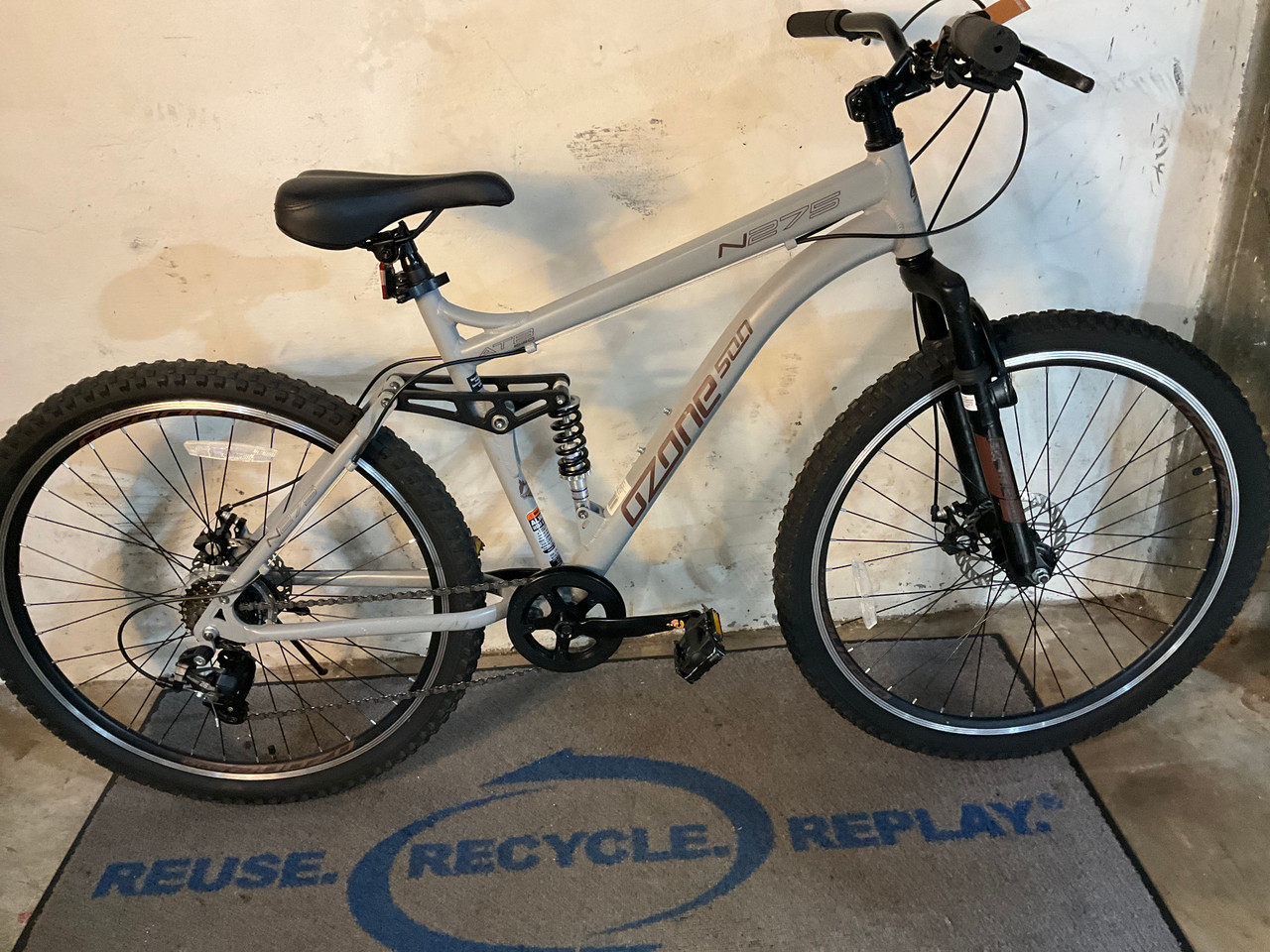 Used Ozone OZONE 500 N275 FULL SUSP MTN Mountain Bike Mens None 43