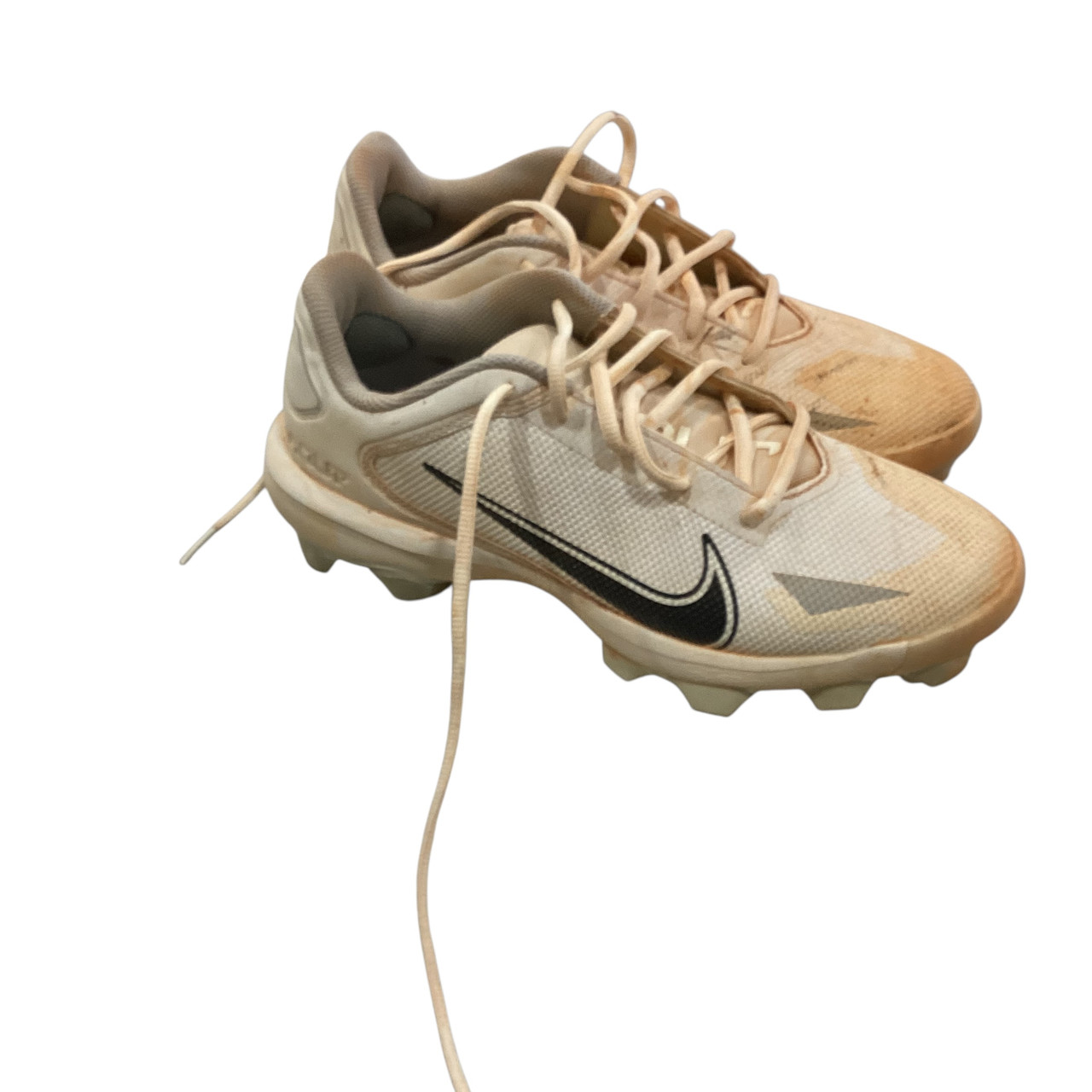 trout training shoes