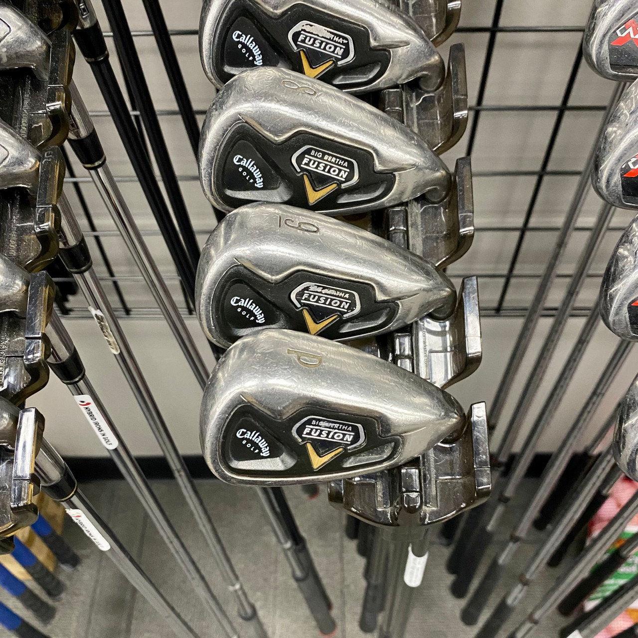 Used Callaway BIG BERTHA FUSION 4I-PW Regular Flex Graphite Shaft