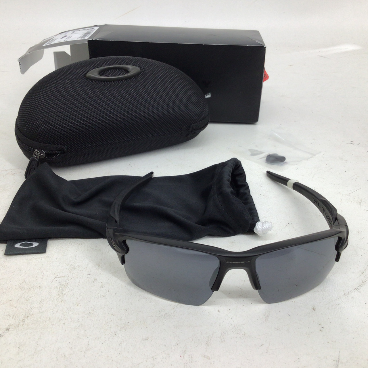 Used Oakley FLAK 2.0 BLK/PRISM BLACK SUNGLASSES BB/SB Accessory