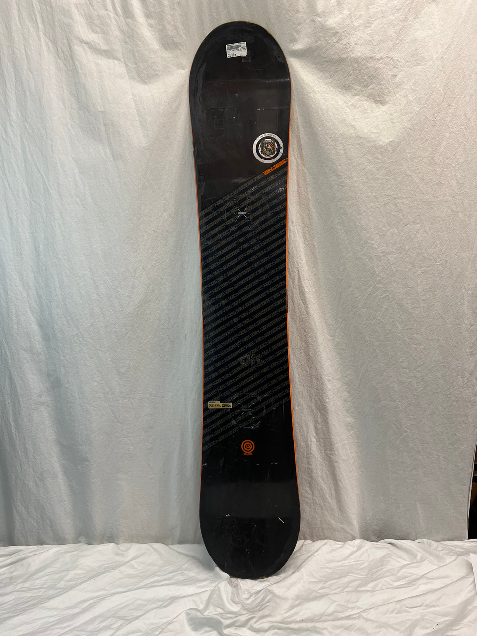 Used Nitro TEAM SERIES Mens Snowboard Only Black 155 cm
