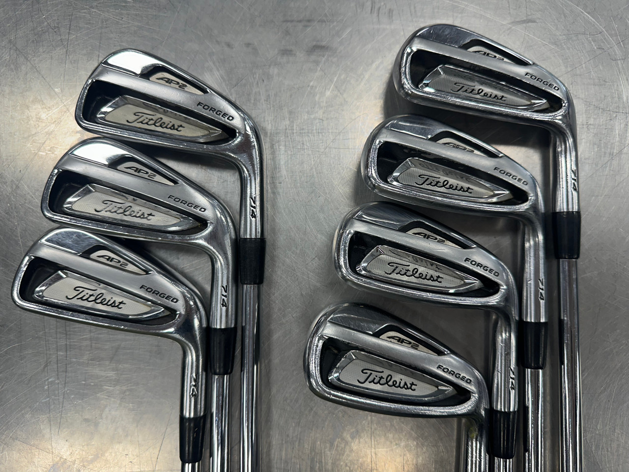 Used Titleist AP2 714 Mens Iron Set RH 4I-PW