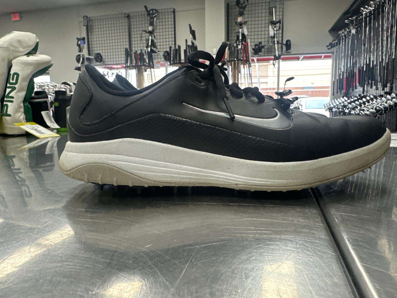 Used Nike FITSOLE Mens Golf Shoes Black Senior 9.5