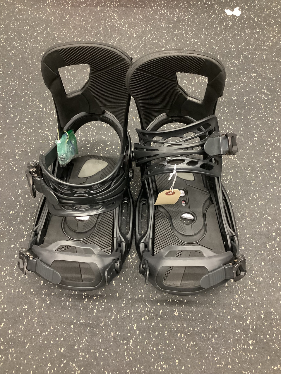 Used Burton CARTEL Mens Binding Only Black M/L