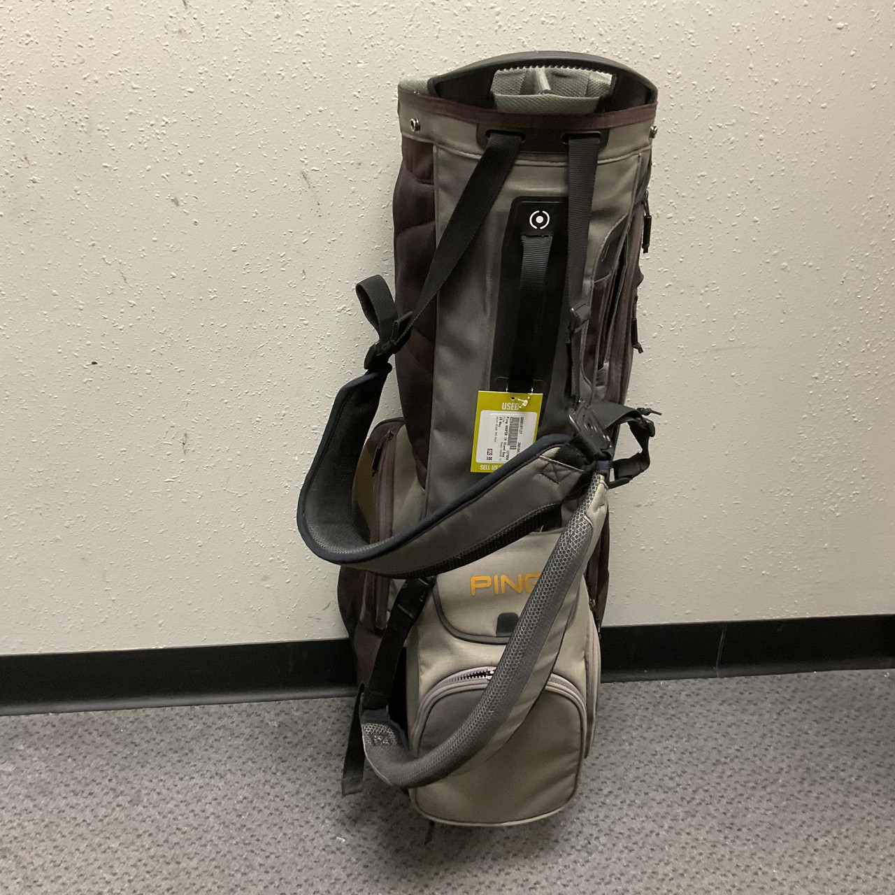 キ*カ様 【レアアイテム】PING ビンテージ Hoofer Used Ping HOOFER 14 Mens Stand Bag Black And Gold