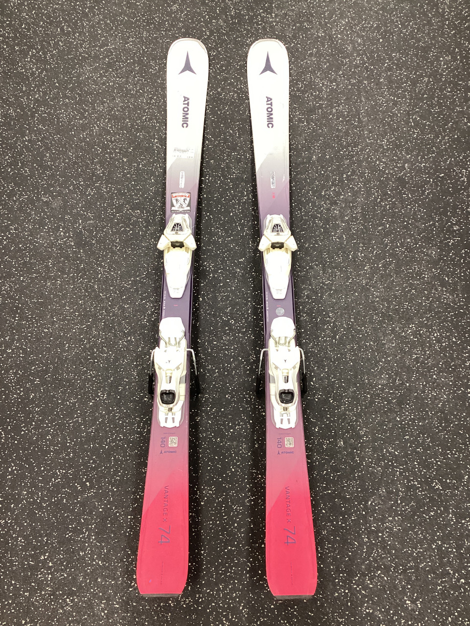 Used Atomic VANTAGE X 74 Womens DH Ski/Binding White 140 cm