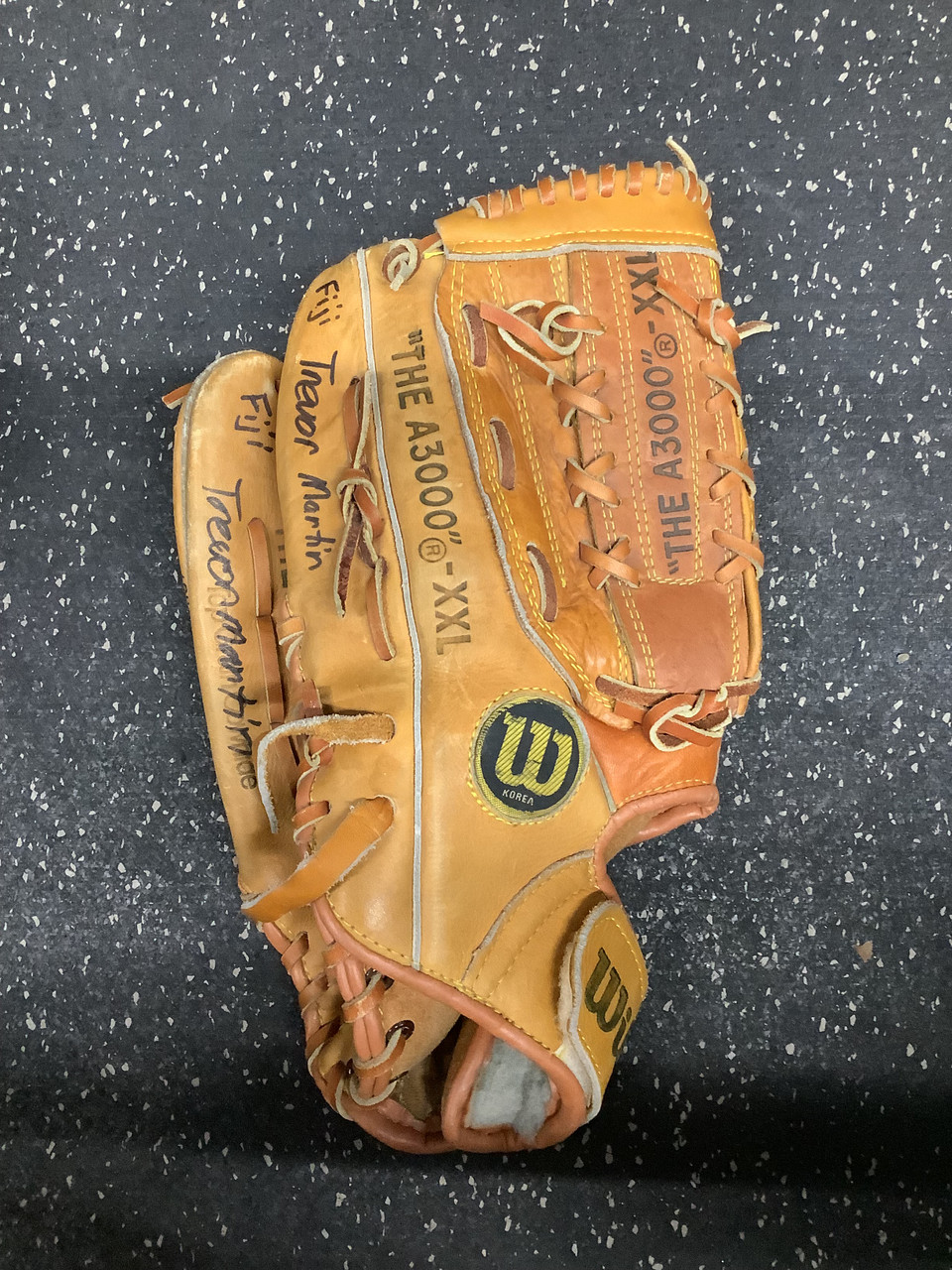 Used Wilson A3000 BB/SB Glove LH Throw Brown 13