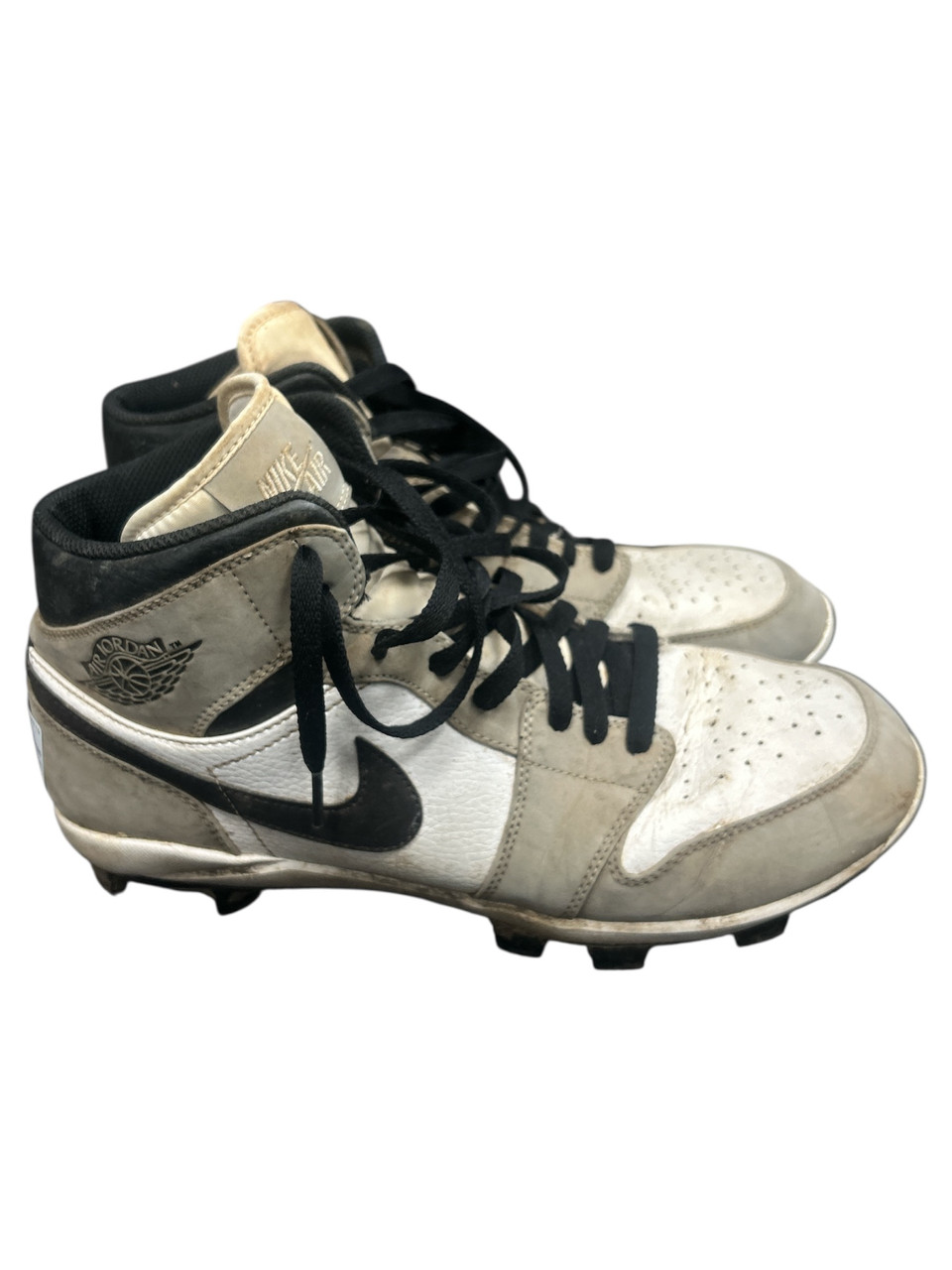 jordan cleats 10.5