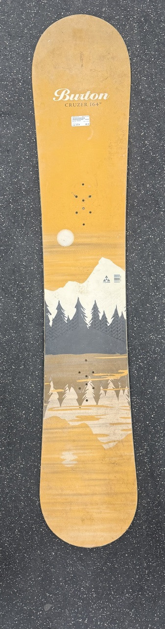 burton cruzer 164 snowboard Used Burton CRUZER Mens Snowboard Only Orange 164 cm 11162-S000444979