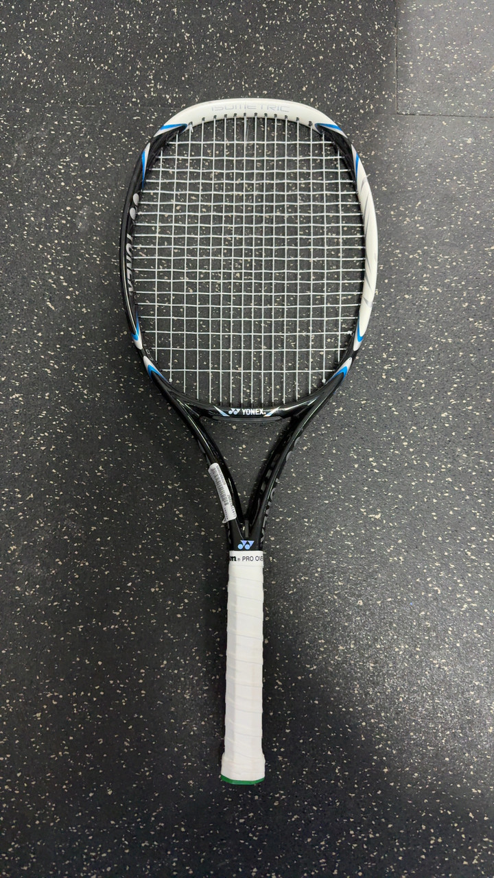 Used Yonex ISOMETRIC Adult Tennis Racquet Black 4 3/8