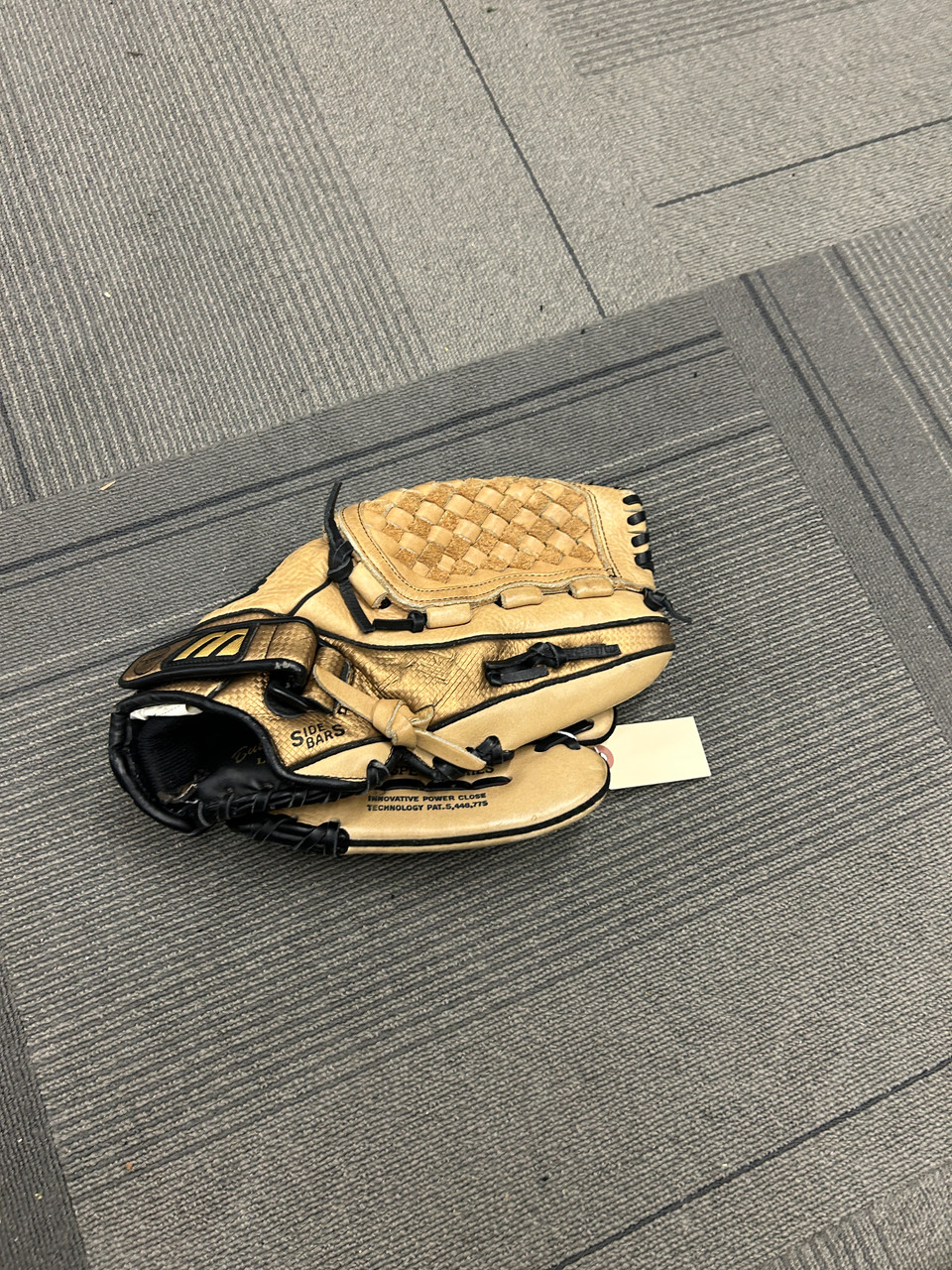 Used Mizuno GPL1205 BB/SB Glove RH Throw Brown 12