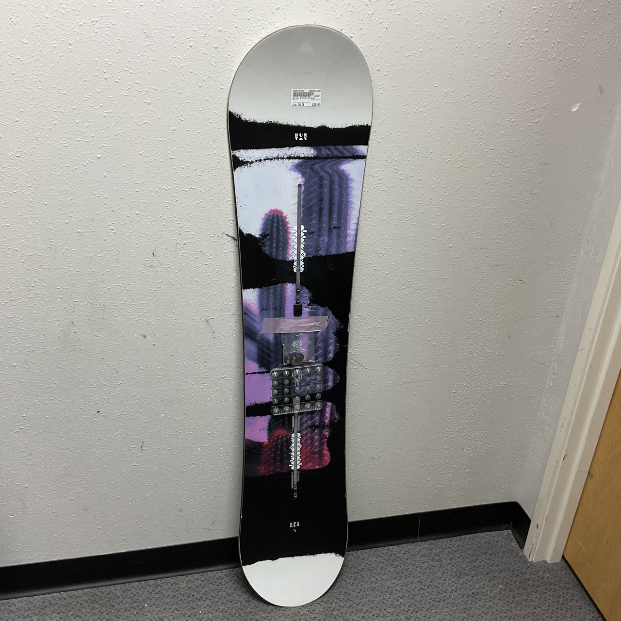 21/22 BURTON STYLUS レディース137cm ビンディング付き Used Burton STYLUS Womens Snowboard Only White And Purple 138 cm