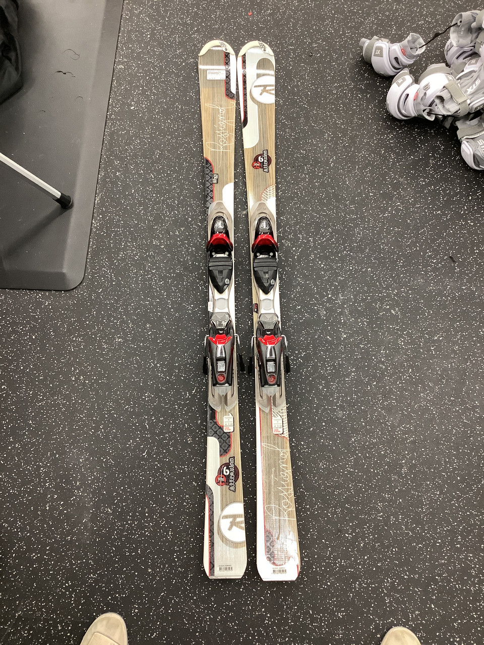 Used Rossignol ATTRAXION Womens DH Ski/Binding Brown 154 cm