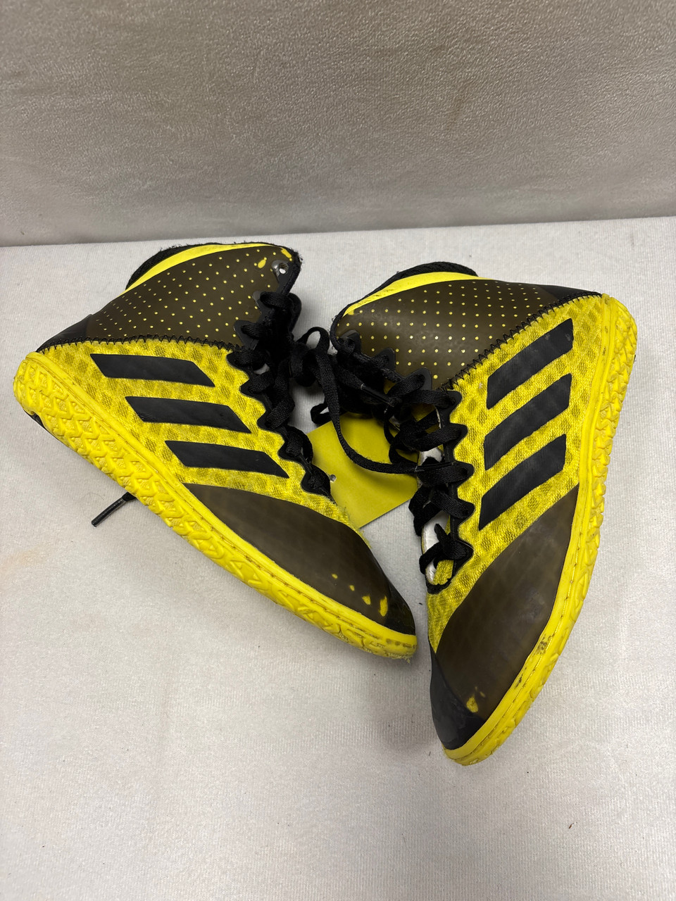Used Adidas Wrestling Shoes Yellow Junior 02
