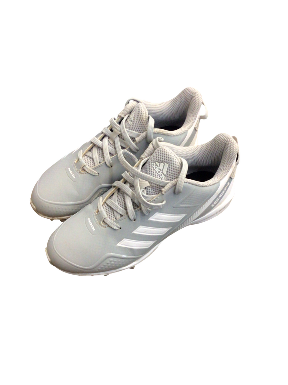 Used Adidas ICON BB/SB Cleats Grey Junior 03.5 Used Adidas ICON BB/SB Cleats Grey Junior 03.5