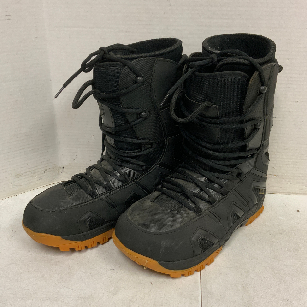 LAMAR Black Lace-Up Snowboard Boots Lamar Snowboard Boots Mens Size 9 – The Fuzzy Felt main image 3