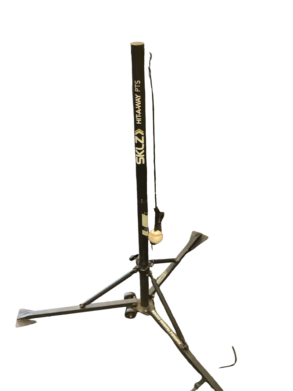 Used SKLZ HIT A WAY PTS BB/SB Training Aid