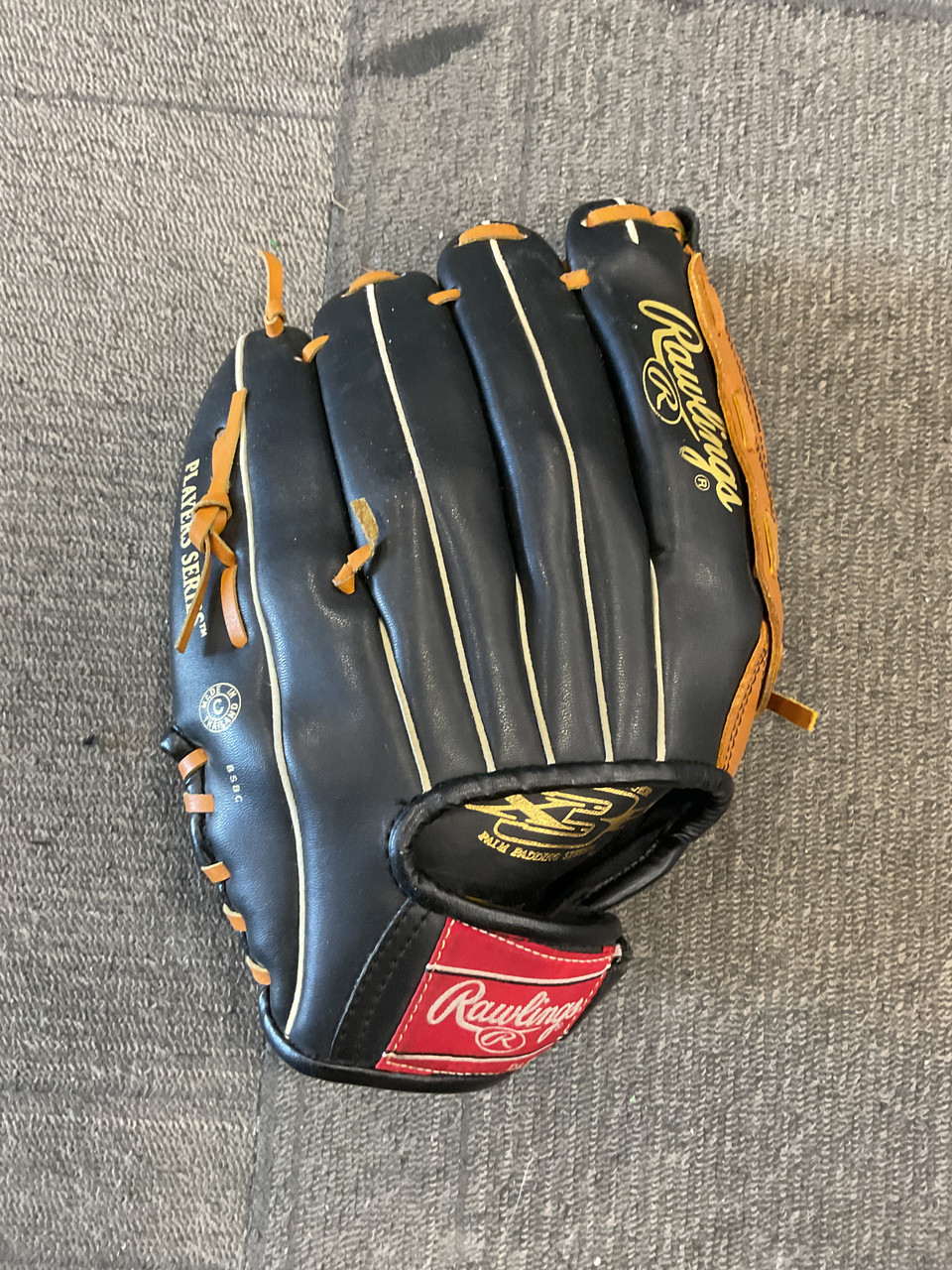Used Rawlings DEREK JETER BB/SB Glove RH Throw Black 12