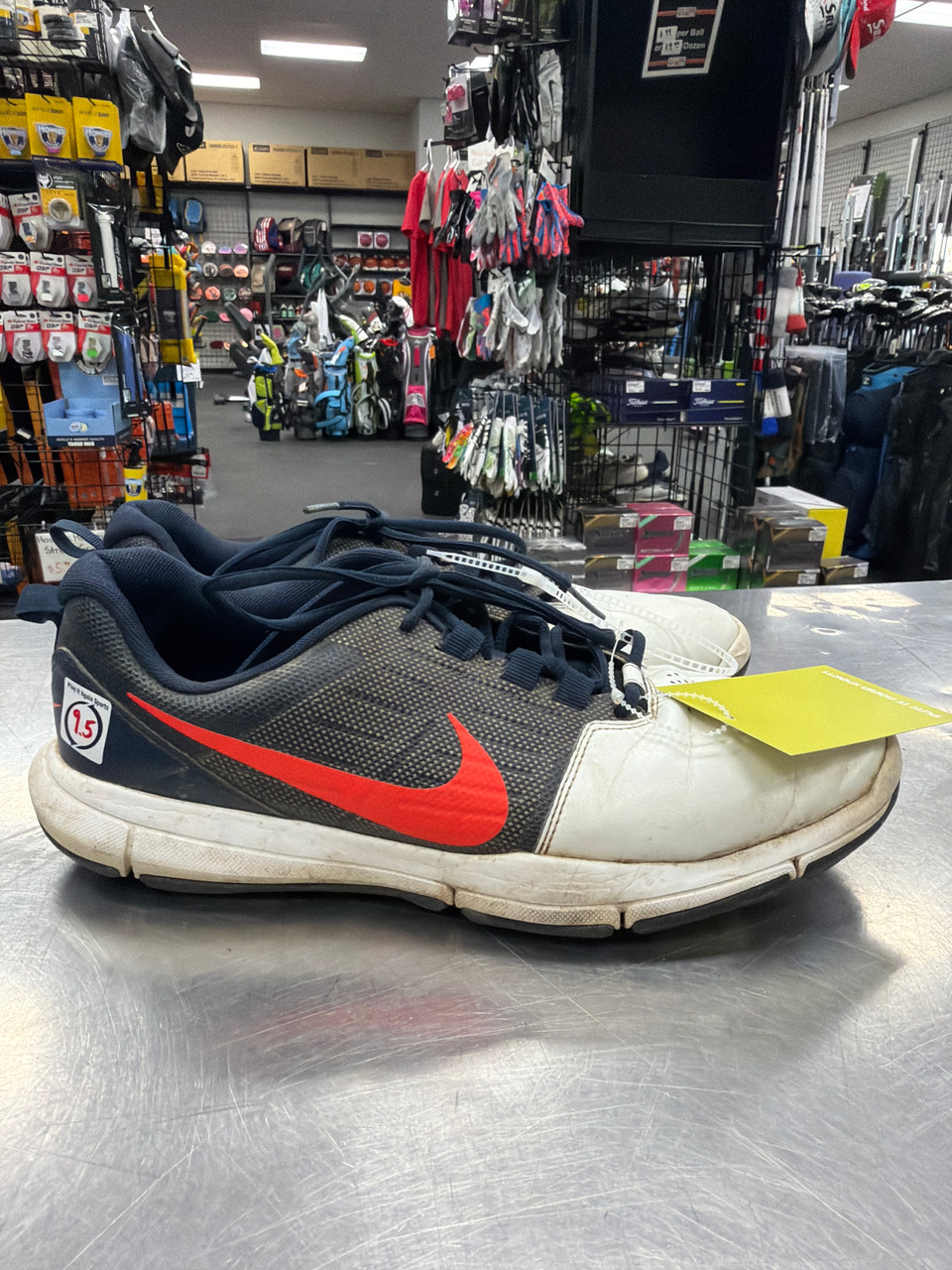 Used Nike EXPLORER CTRL Mens Golf Shoes White Senior 9.5