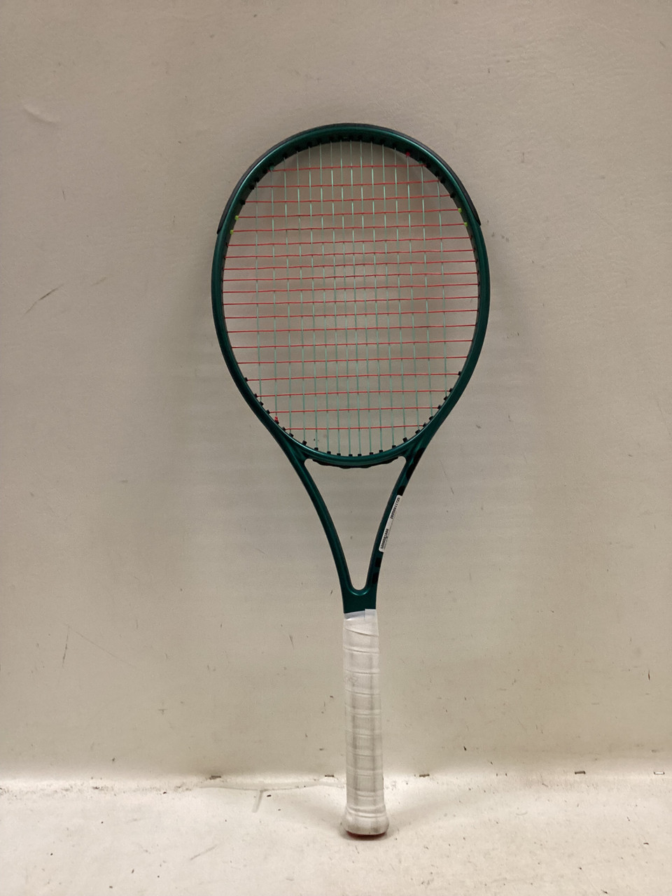 Used Wilson BLADE 104 V9 2023 Adult Tennis Racquet Dark Green 4 1/4