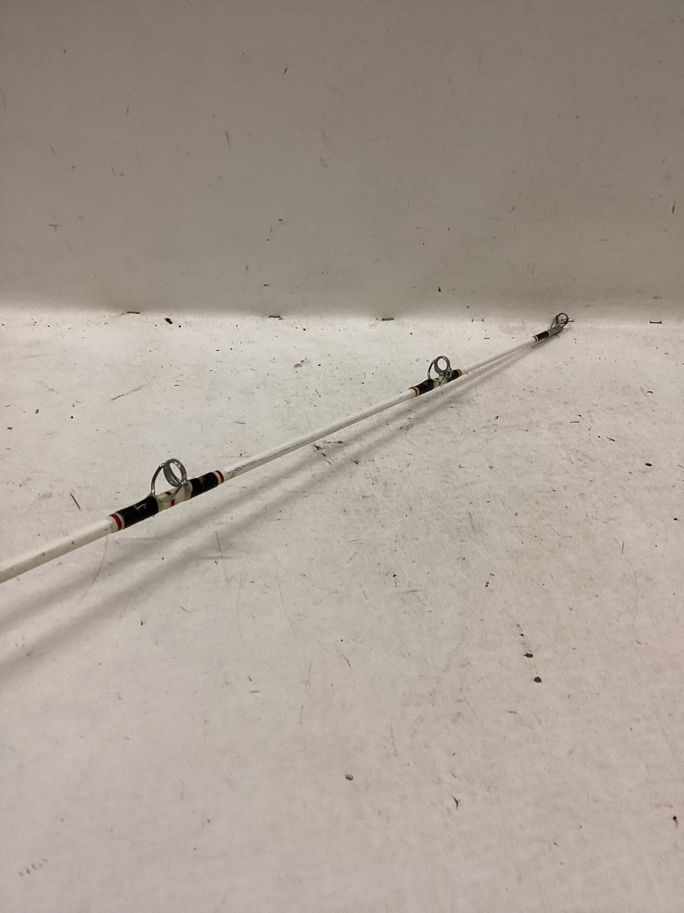 st croix avid glass ice rod as a dead stick ST. CROIX AVID GLASS ICE ROD AGR18L