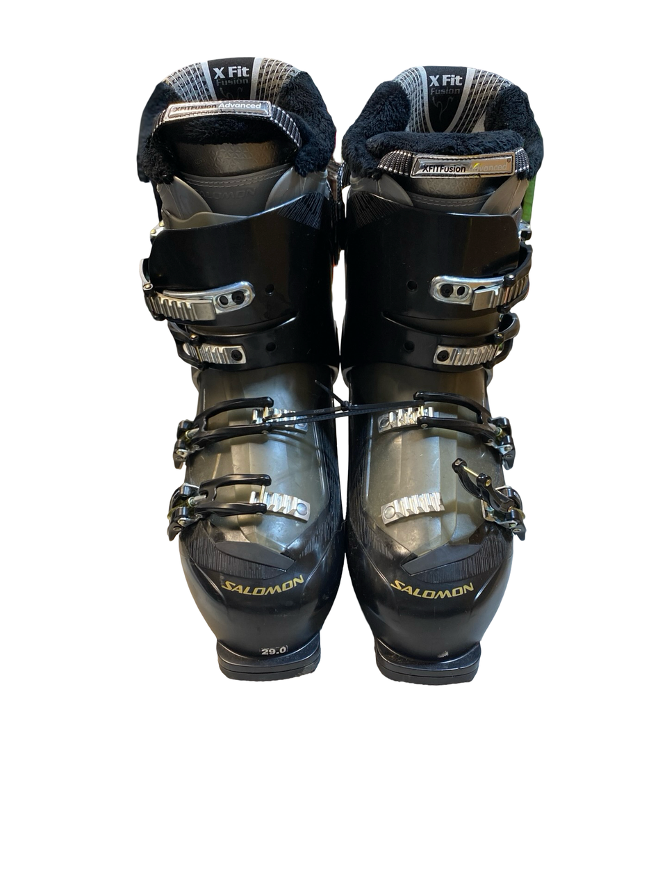 salomon fusion ski boots S Pro Alpha 120 GW Mens Black/Race Blue 27.5 The Salomon Mission 60 Ski Boots were designed for the beginner to intermediate skier whos ready to push themselves all around the mountain With a soft flex rating of 60 these boots are super forgiving A XFIT Fusion Comfort liner makes sure your feet stay toasty all day long regardless of conditions The Salomon Mission 60 ski boot is a great choice for skiers who are new to the sport but are ready to push themselves on the slopes Salomon Mission 60 Ski Boot Specs Xfit Fusion Comfort LinerA whole bunch of comfort features packed into one liner This liner sports a faux fur liner super soft low density foam forms to funky feet and an extra wide cuff opening easy to get on and off This liner is meant for recreational skiers that arent skiing too aggressively 25mm strap Velcro strap at the top of the boot that acts as an extra buckle but without the hassle of a buckle The strap holds the top of the boot together to provide a more even pressure across the front of the boot when flexing it Replaceable Toe and Heel Pads This is a musthave for skiers that dont live in ski inski out condos When your ski tech tells you that you have to buy new boots because the soles are worn down too much just laugh at him and tell him to order you a new set of sole plates 60 Flex Rating Great for beginners and intermediate skiers that need a forgiving boot to give comfort throughout the day Tongue Pull A loop of fabric at the top of the tongue helps in putting on and removing the boots Pull it forward and to the side and your foot should slide right in Great Shape - Salomon Men's