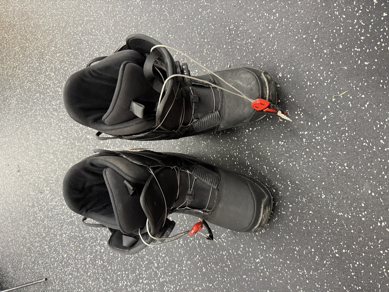 Used Burton PROGRESSION BOA Mens Snowboard Boots Black Senior 8