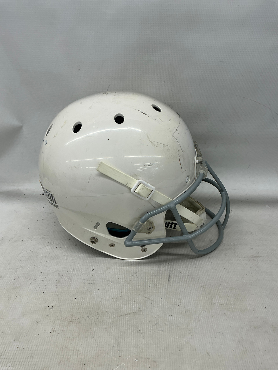 Used Schutt XP HYBRID FB Helmet White SM