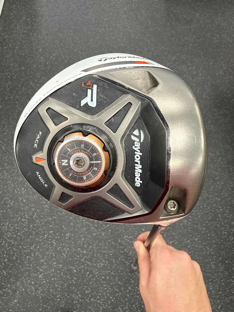 Used Taylormade R1 Mens Driver RH 10.5 Degree