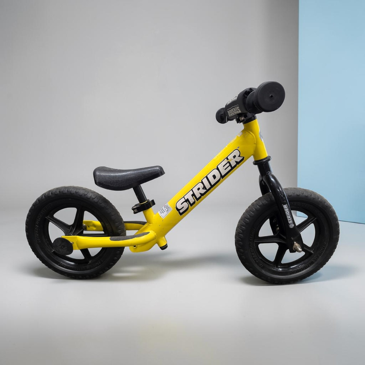 Used Strider Sport Balance Bike Yellow 10