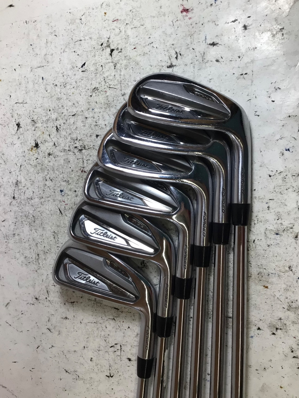 Used Titleist T100 Mens Iron Set RH 5I-PW