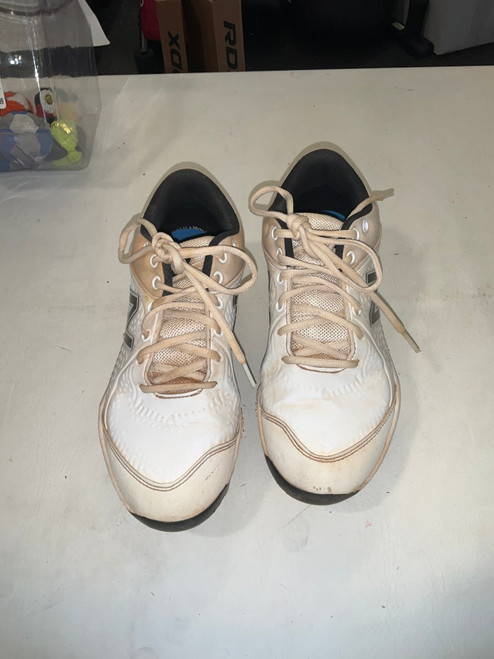 Vist Large View of Product Image Which is New Balance Baseball and Softball Baseball and Softball Cleats